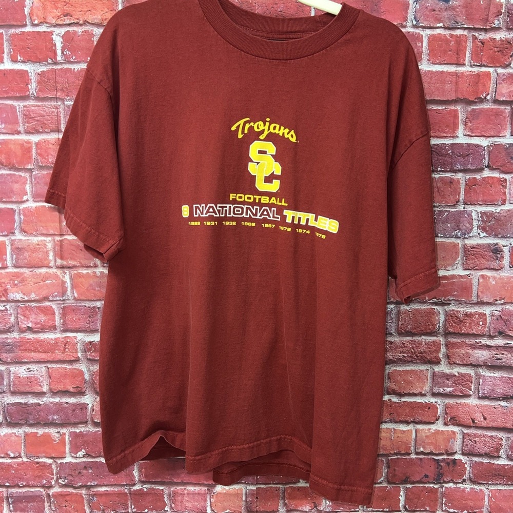 Vintage USC Team Trojan T-Shirt Mens XL Red Gold Faded Grunge USA Made